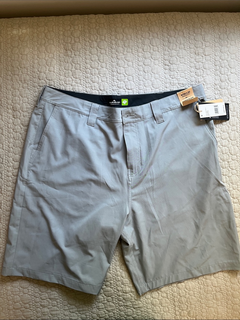 NWT Quiksilver Men's Light Gray Amphibian Shorts